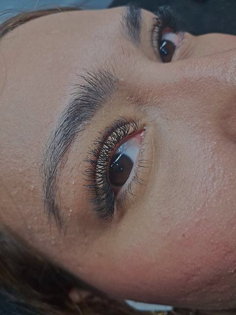 Pestañas con efecto natural